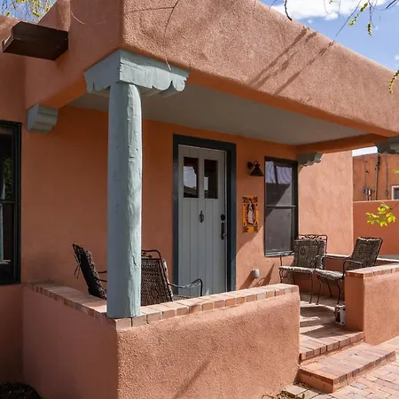 Casa De Guadalupe *